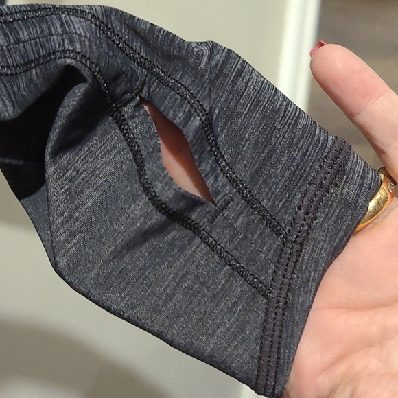 Nwot Lululemon Run: In The Sun Long Sleeve Black and grey - Picture 11 of 11